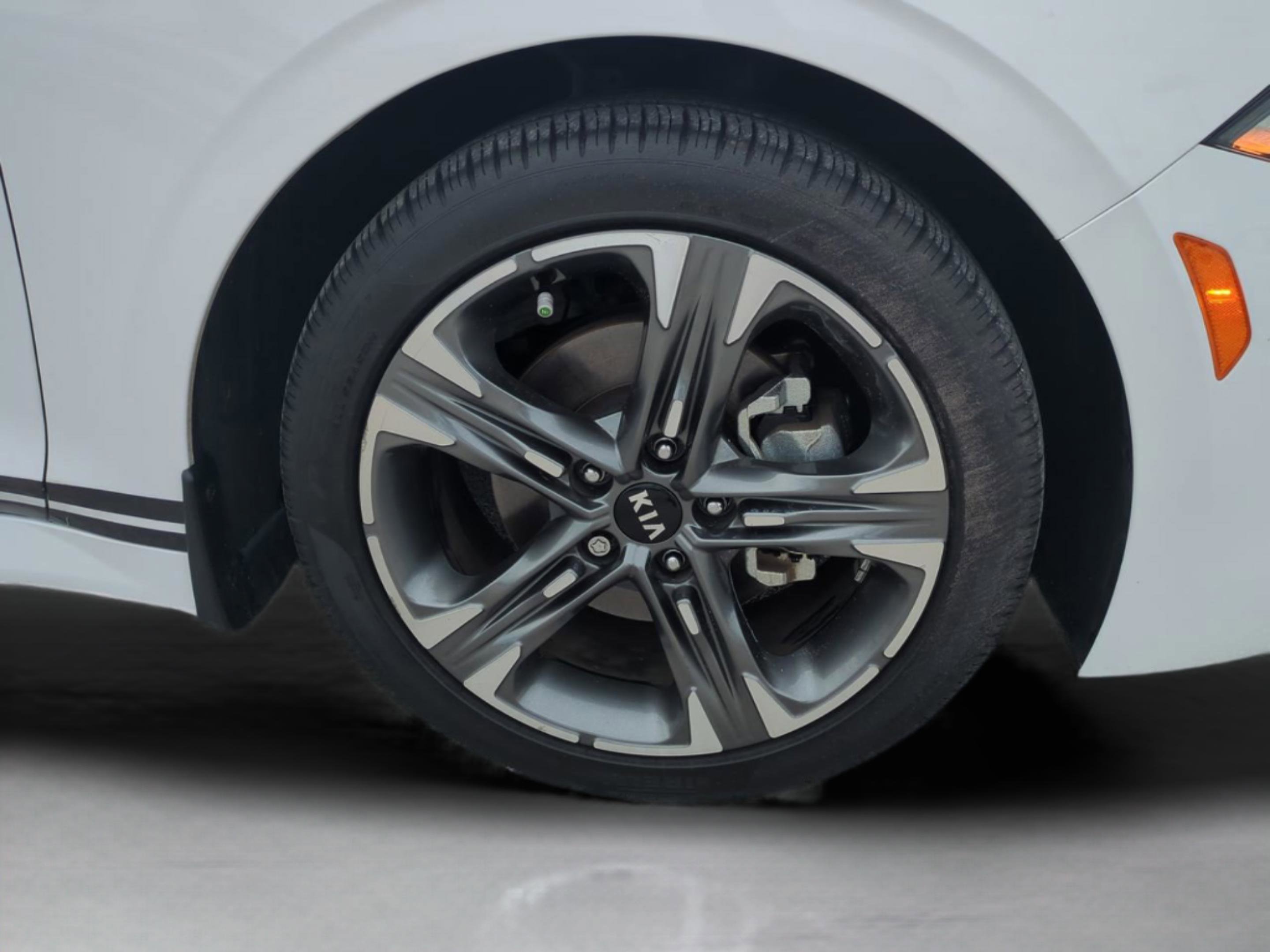 2021 Kia K5 EX photo 9