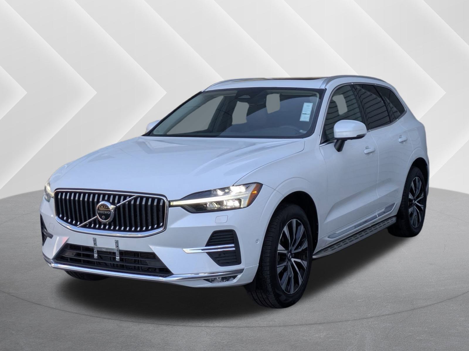 2023 Volvo XC60 Plus