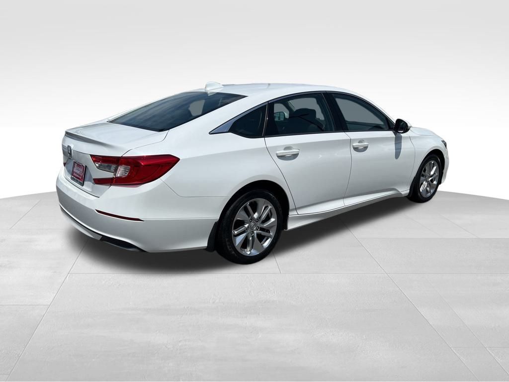 2018 Honda Accord LX 1.5T photo 18