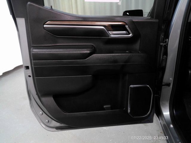 2024 Chevrolet Silverado 1500 LT photo 18