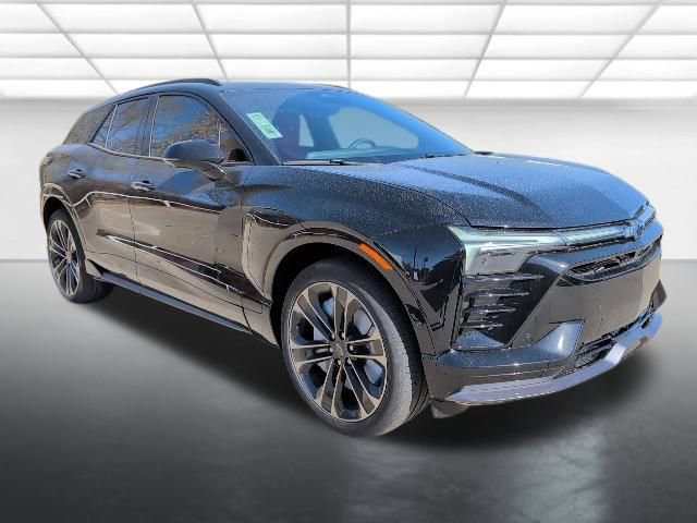 2026 Chevrolet Blazer EV SS's photo