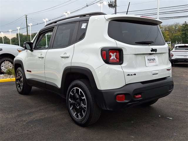 2023 Jeep Renegade Trailhawk photo 4