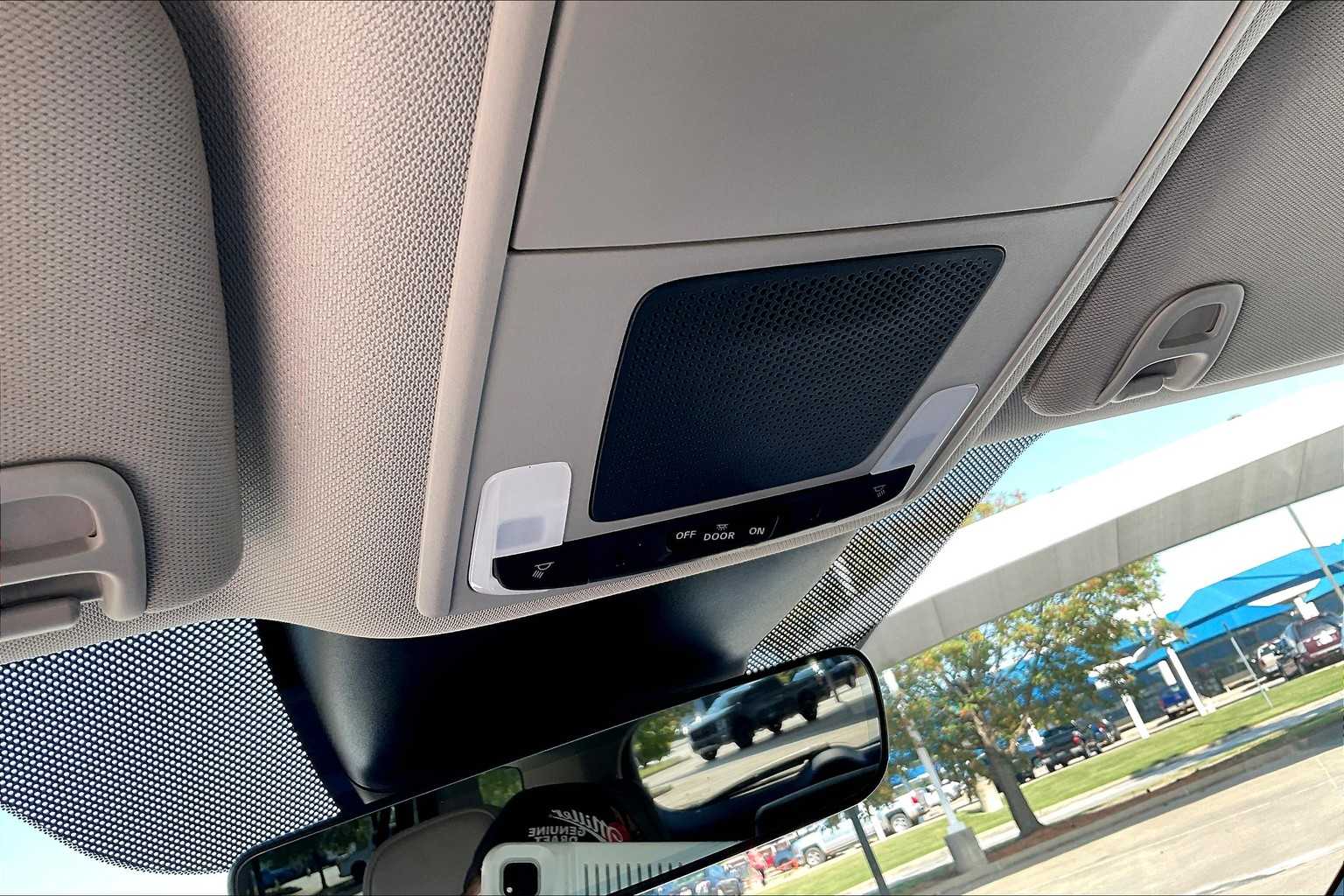 2025 Honda Pilot EX-L photo 28