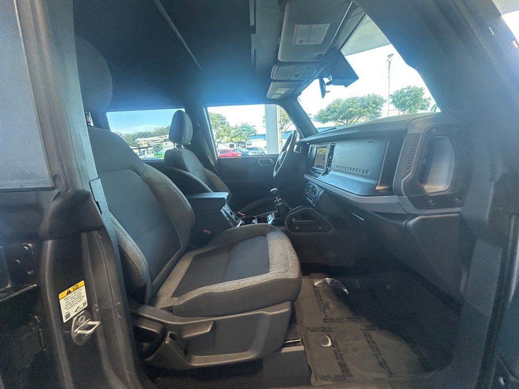 2022 Ford Bronco Base Big Bend Black Diamond Outer Banks photo 18