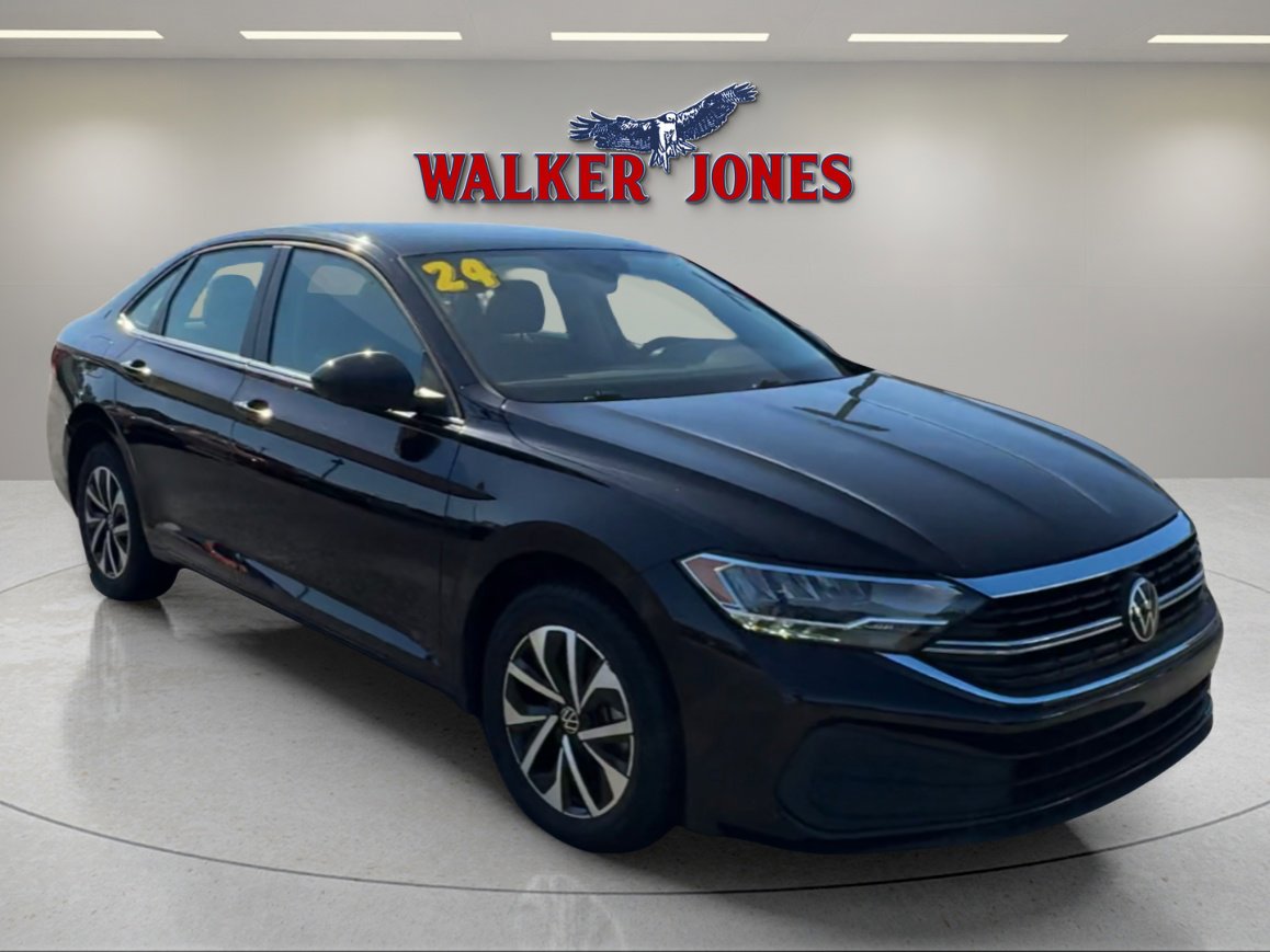 2024 Volkswagen Jetta S's photo