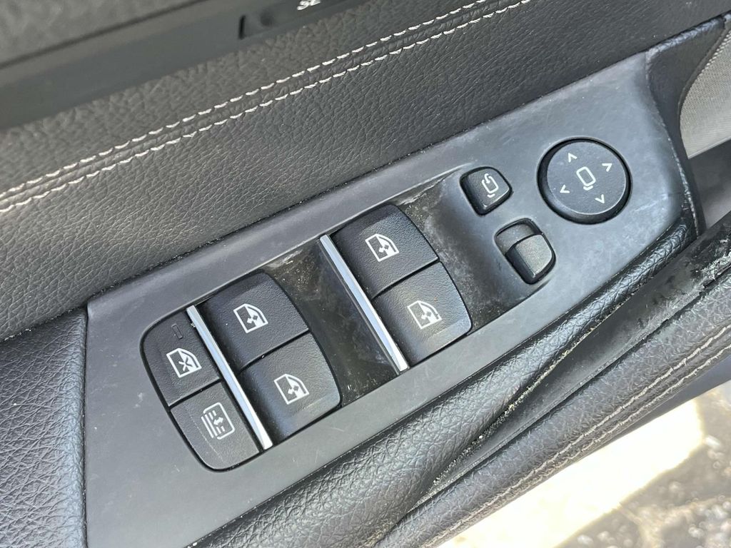 2018 Bmw M550i xDrive Sedan photo 17