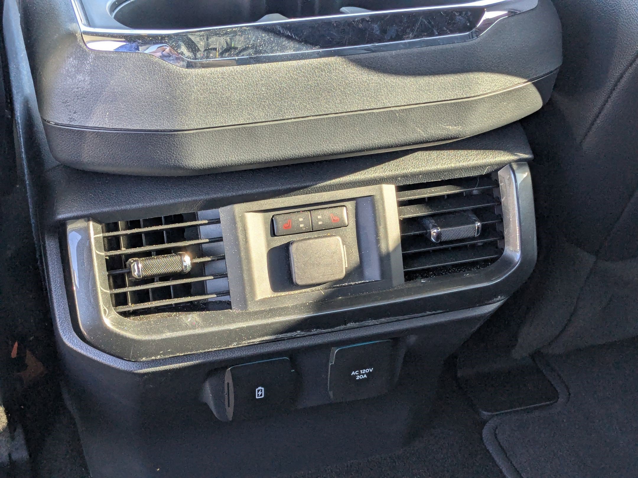 2022 Ford F-150 Lariat photo 25