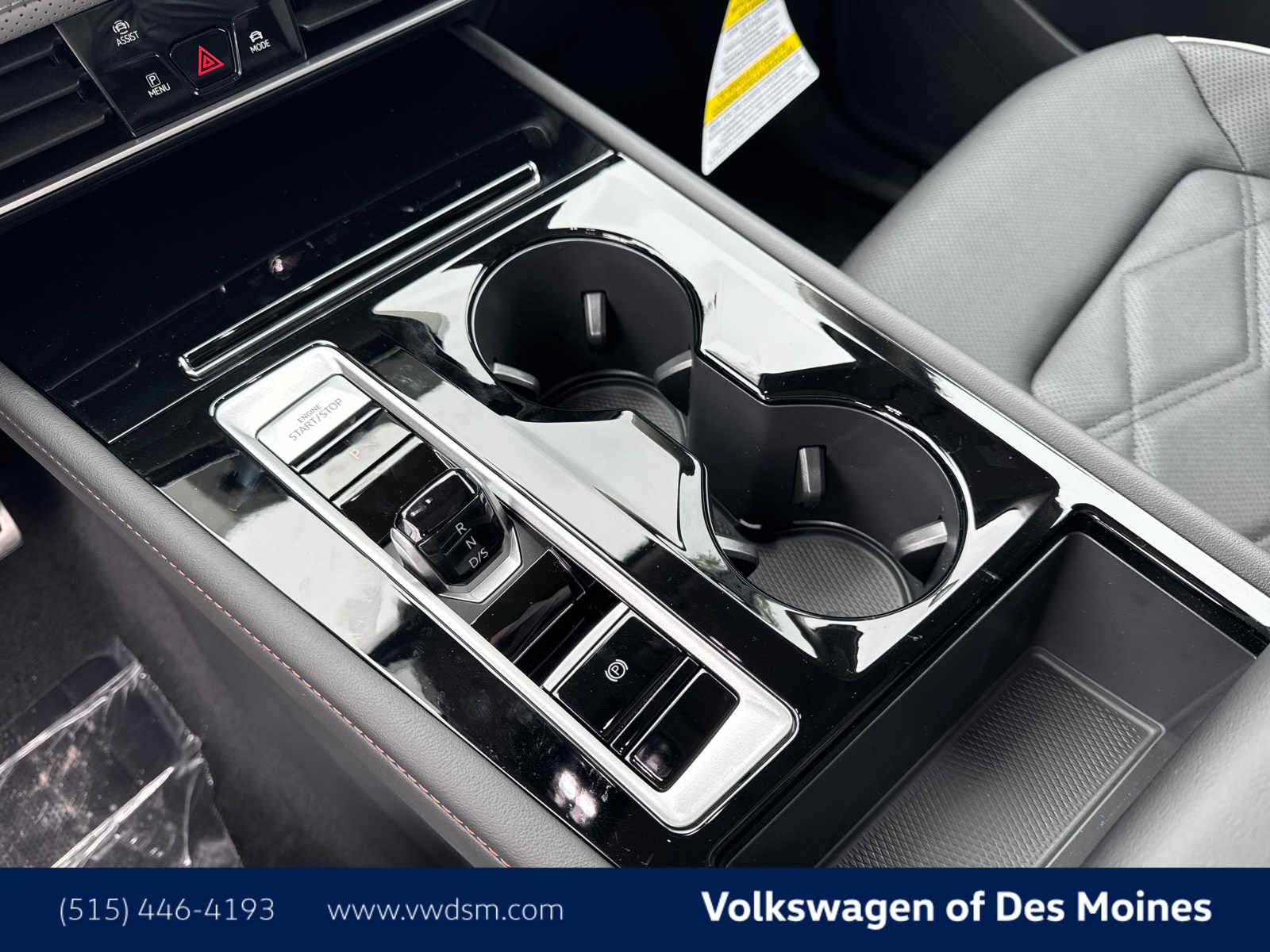 2025 Volkswagen Atlas Peak Edition SE photo 14
