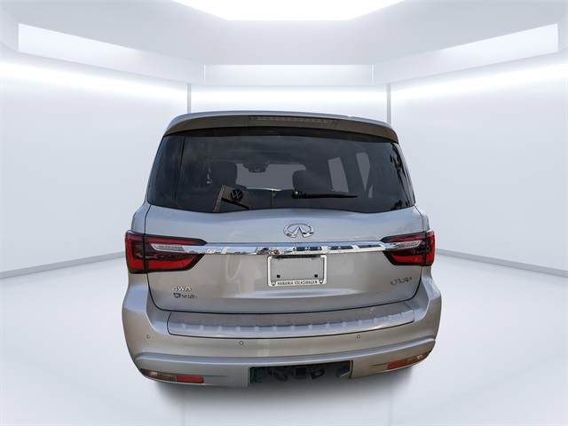 2021 Infiniti QX80 Luxe photo 4