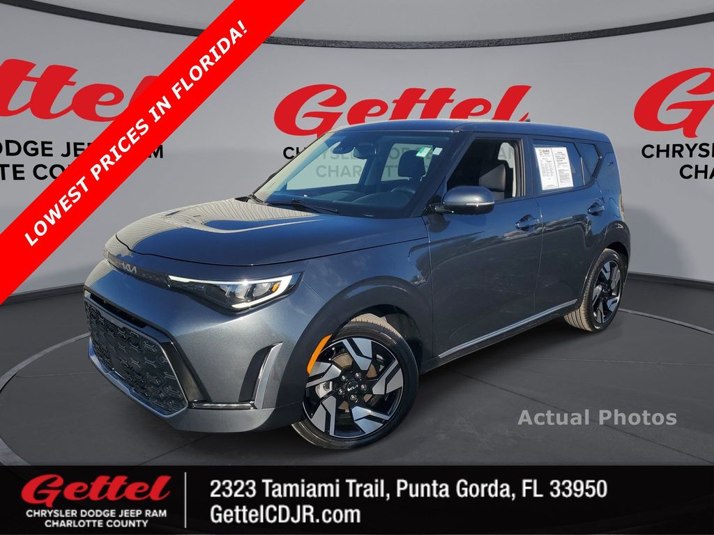 2025 Kia Soul GT-Line's photo