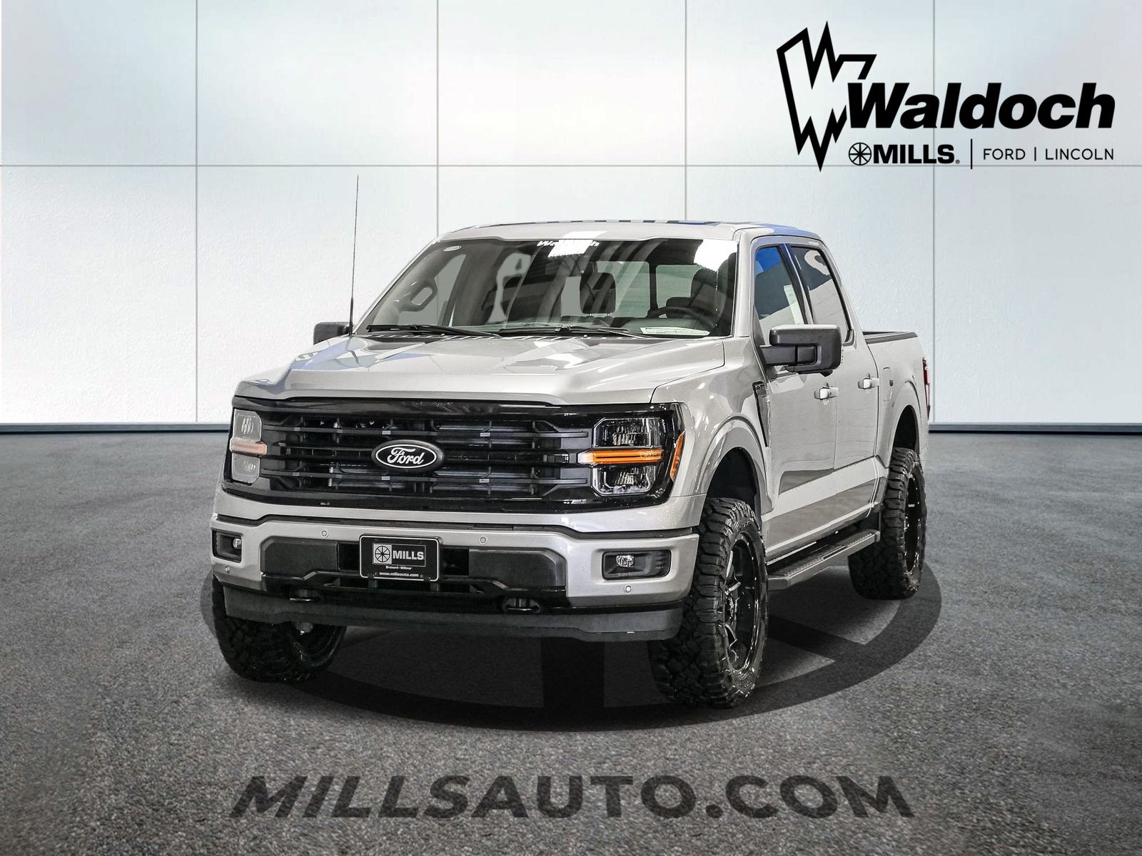 2025 Ford F-150 XLT's photo