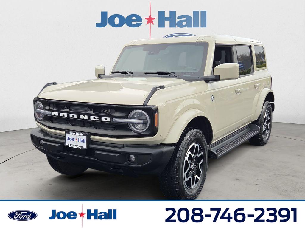 2025 Ford Bronco 4-Door Outer Banks's photo