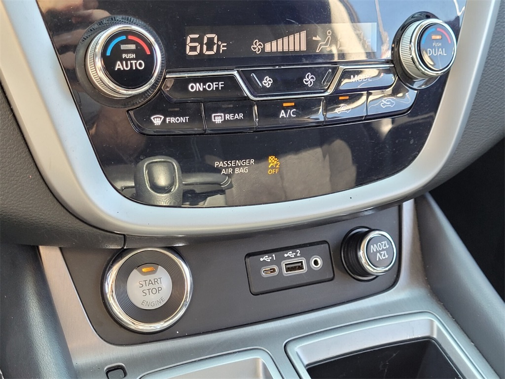 2021 Nissan Murano SV photo 17