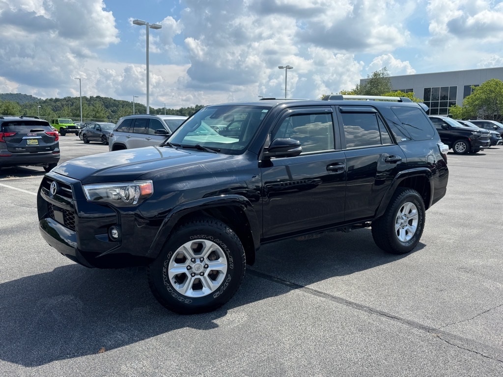 2022 Toyota 4Runner SR5 Premium photo 2