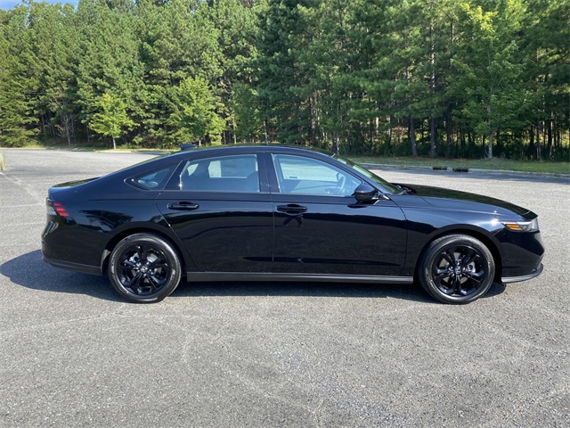2025 Honda Accord 1.5T SE photo 2