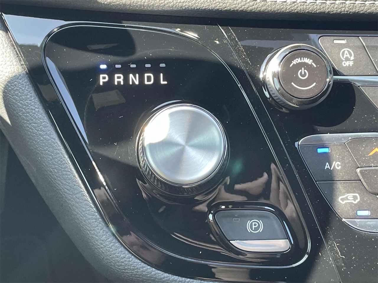 2026 Chrysler Pacifica photo 19