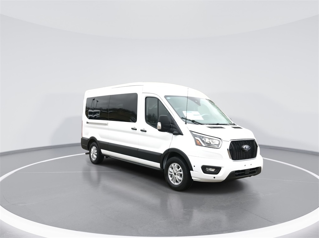 2024 Ford Transit Passenger Van XLT photo 3