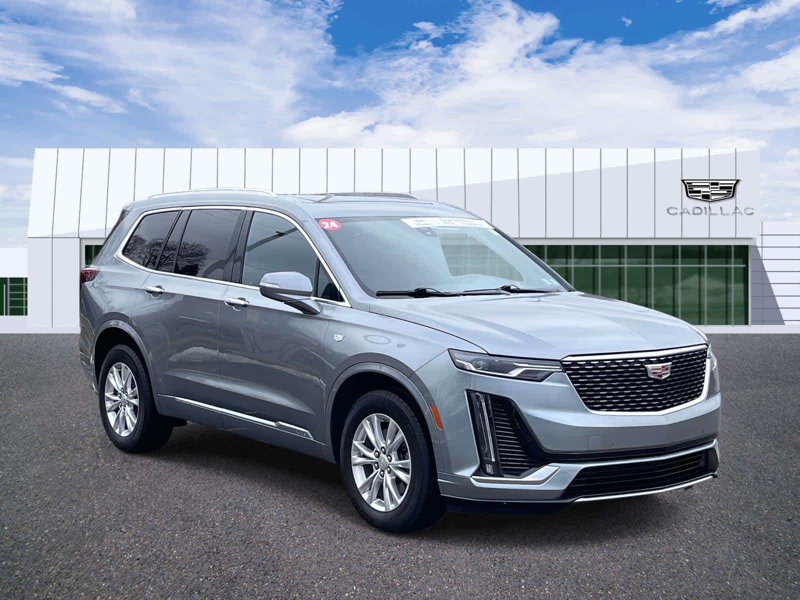2024 Cadillac XT6 Luxury's photo