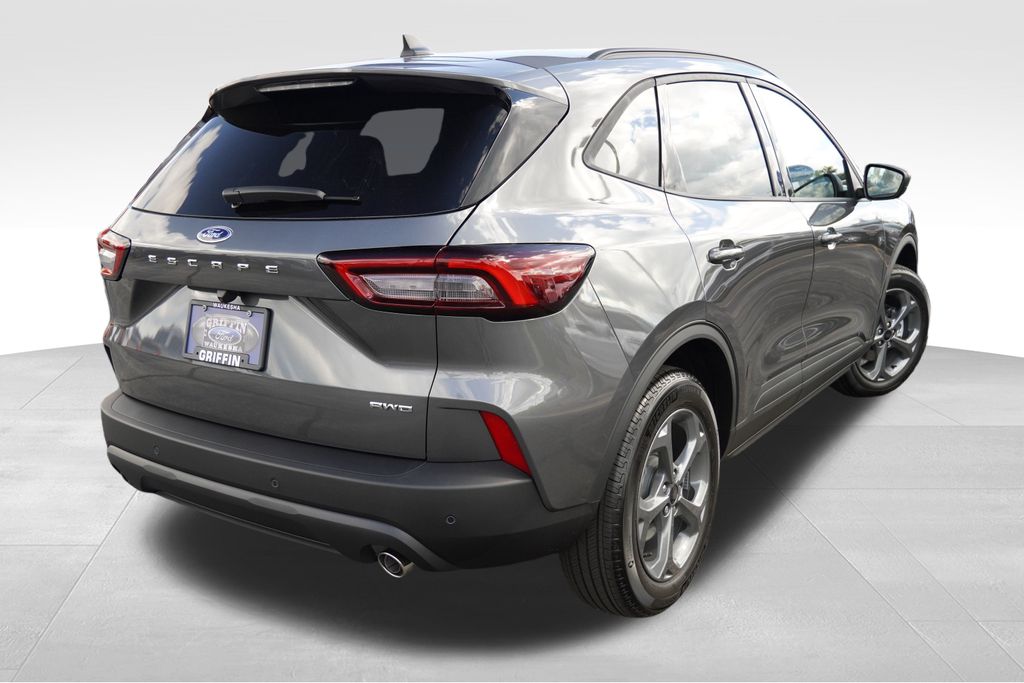 2025 Ford Escape ST-Line photo 2