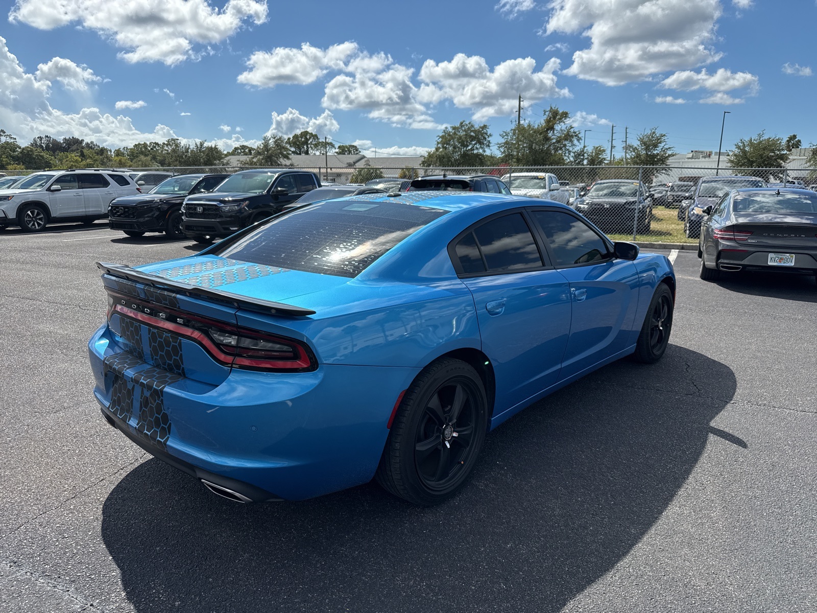 2019 Dodge Charger SXT photo 7