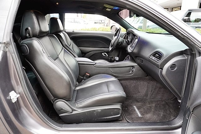 Used 2017 Gray Dodge 392 Hemi Scat Pack Shaker image 12