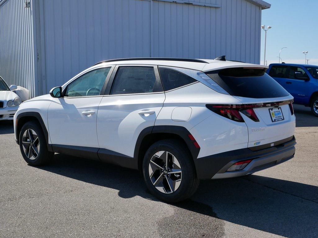 2025 Hyundai Tucson SEL photo 3