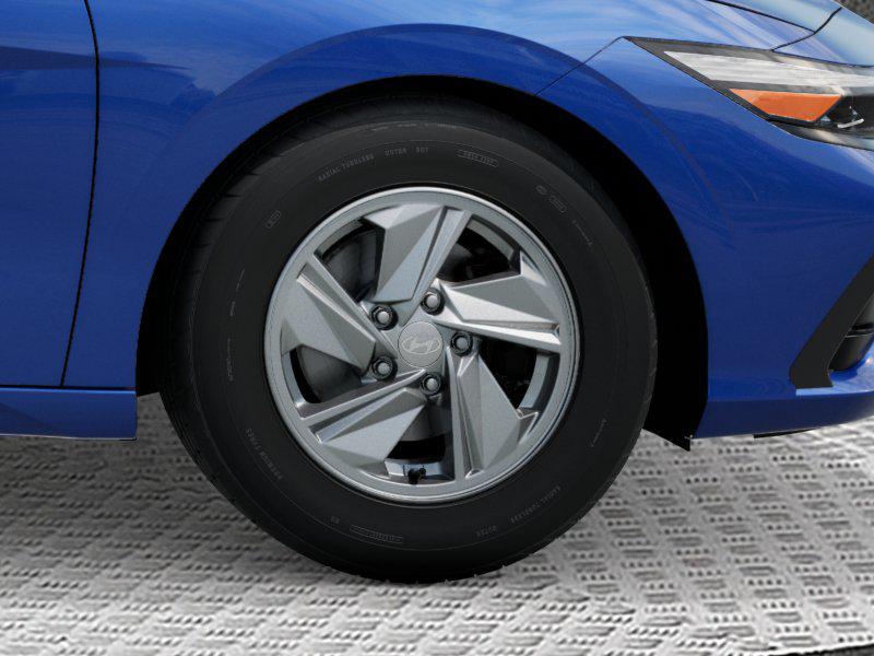 2025 Hyundai Elantra SE photo 8