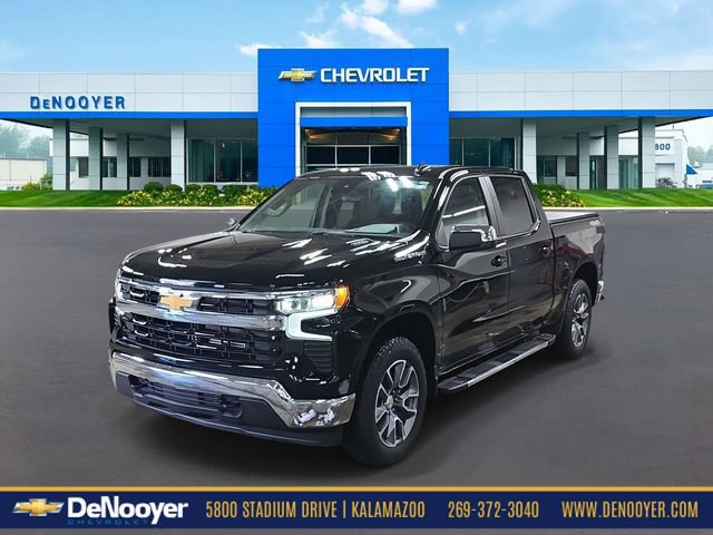 2025 Chevrolet Silverado 1500 LT's photo