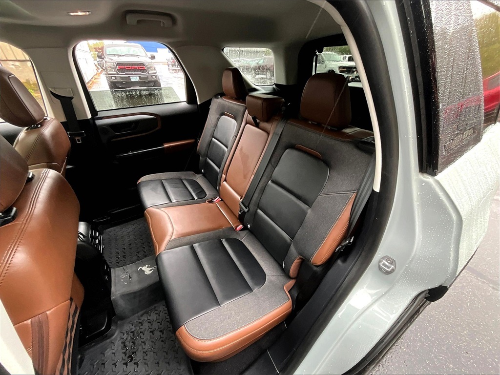 2023 Ford Bronco Sport Outer Banks photo 15