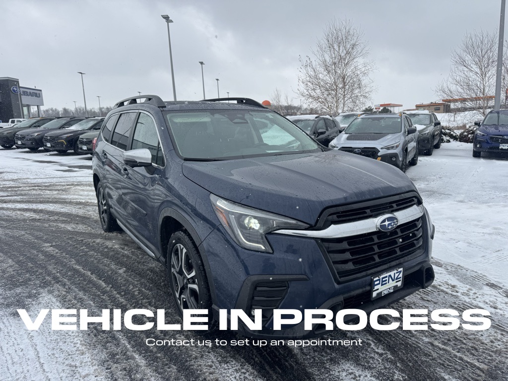 2023 Subaru Ascent Limited's photo