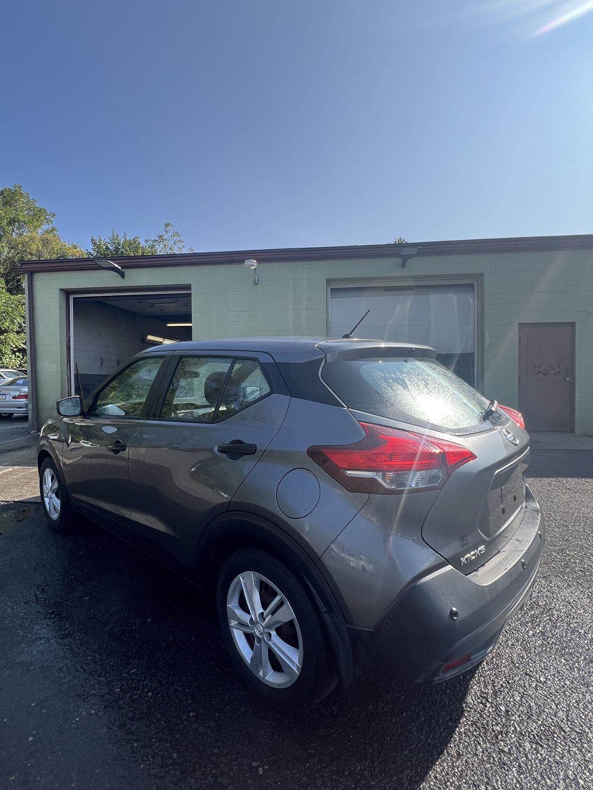 2020 Nissan Kicks S photo 5