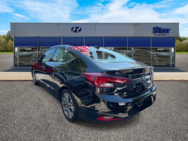 2020 Hyundai Elantra Limited photo 4