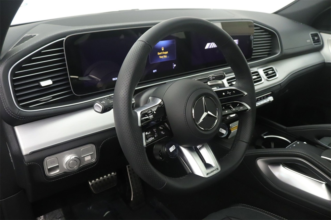 2026 Mercedes Benz GLE 53 AMG photo 4