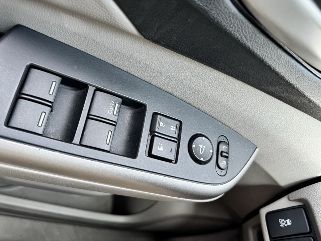 2013 Honda CR-V EX-L photo 10