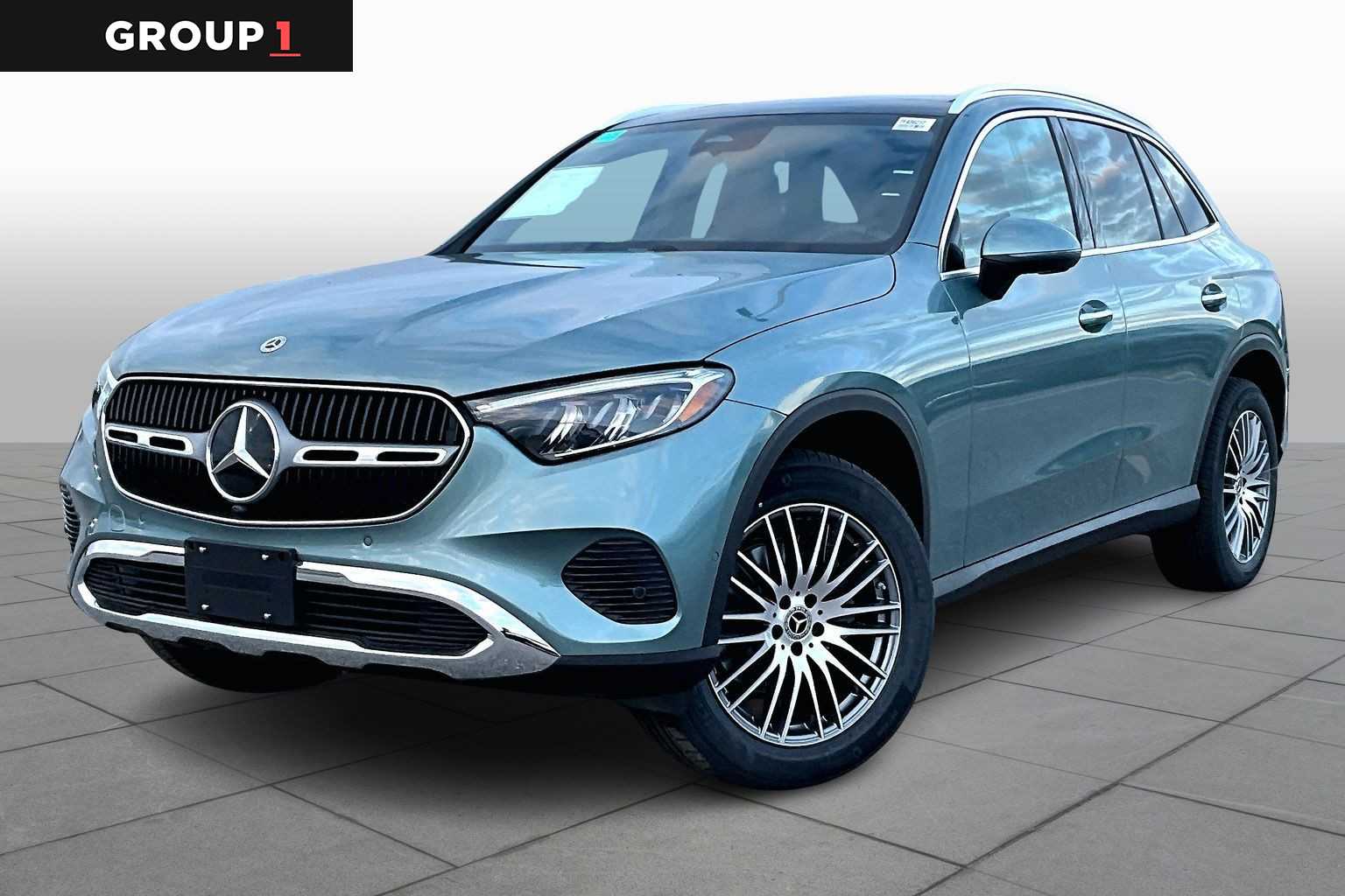 2026 Mercedes-Benz GLC Base's photo