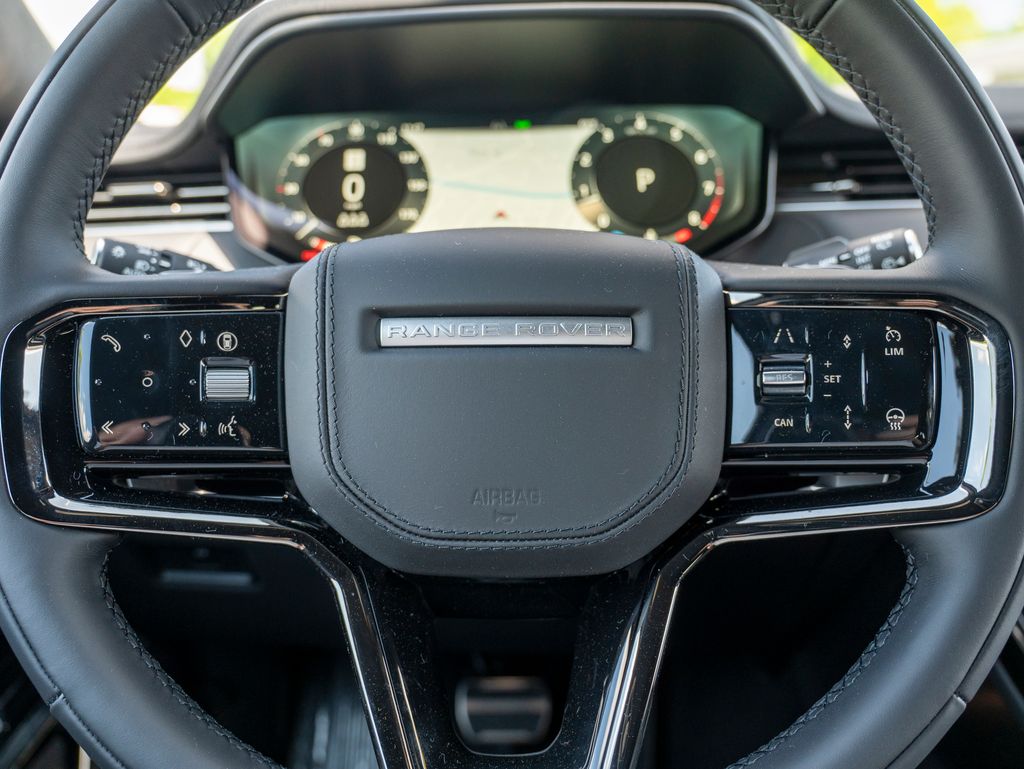 2025 Land Rover Range Rover Sport SE photo 12