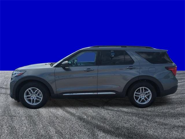 2025 Ford Explorer photo 7