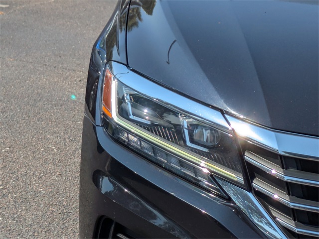 2021 Volkswagen Passat 2.0T SE photo 10