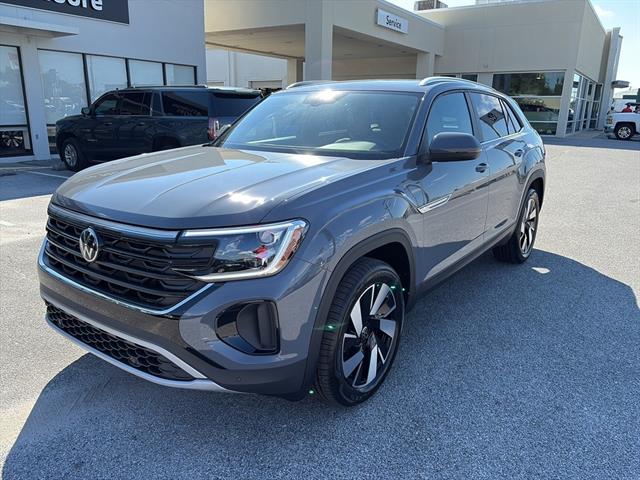 2026 Volkswagen Atlas Cross Sport SE photo 3