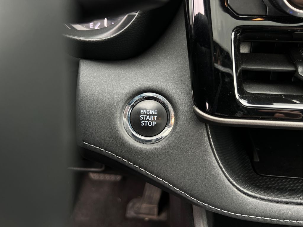 2023 Toyota Highlander XLE photo 33