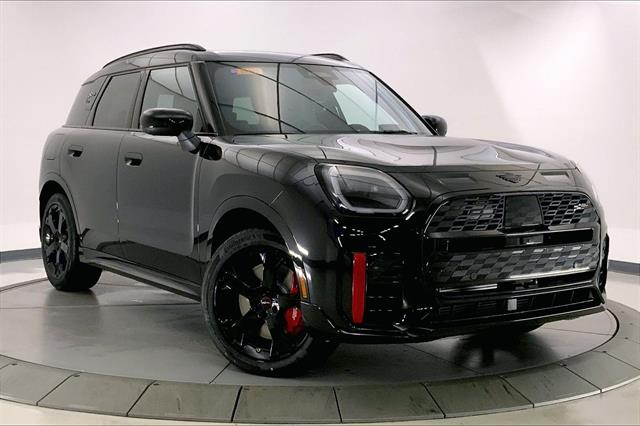 2026 MINI Countryman John Cooper Works's photo