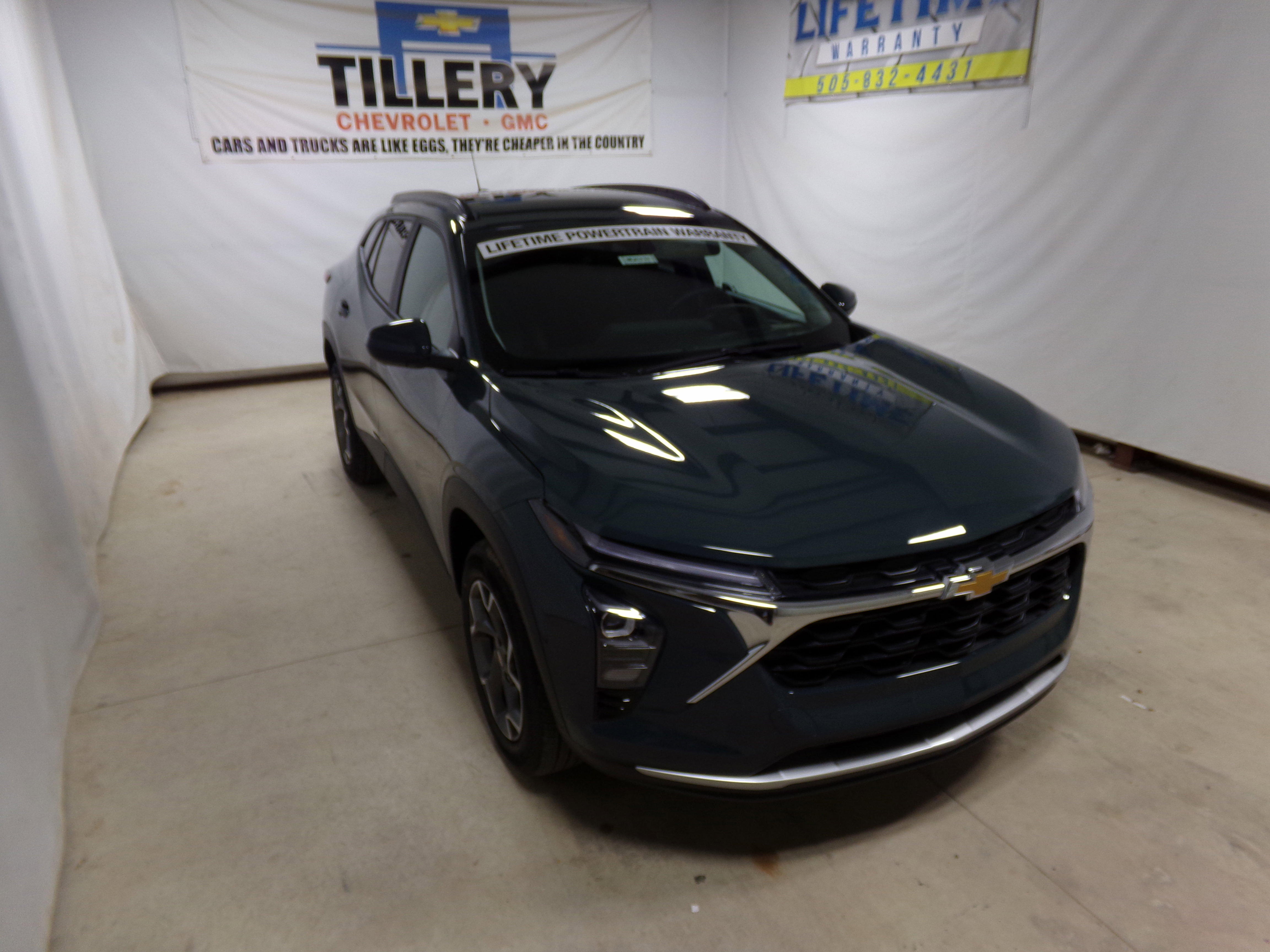 2025 Chevrolet Trax LT's photo