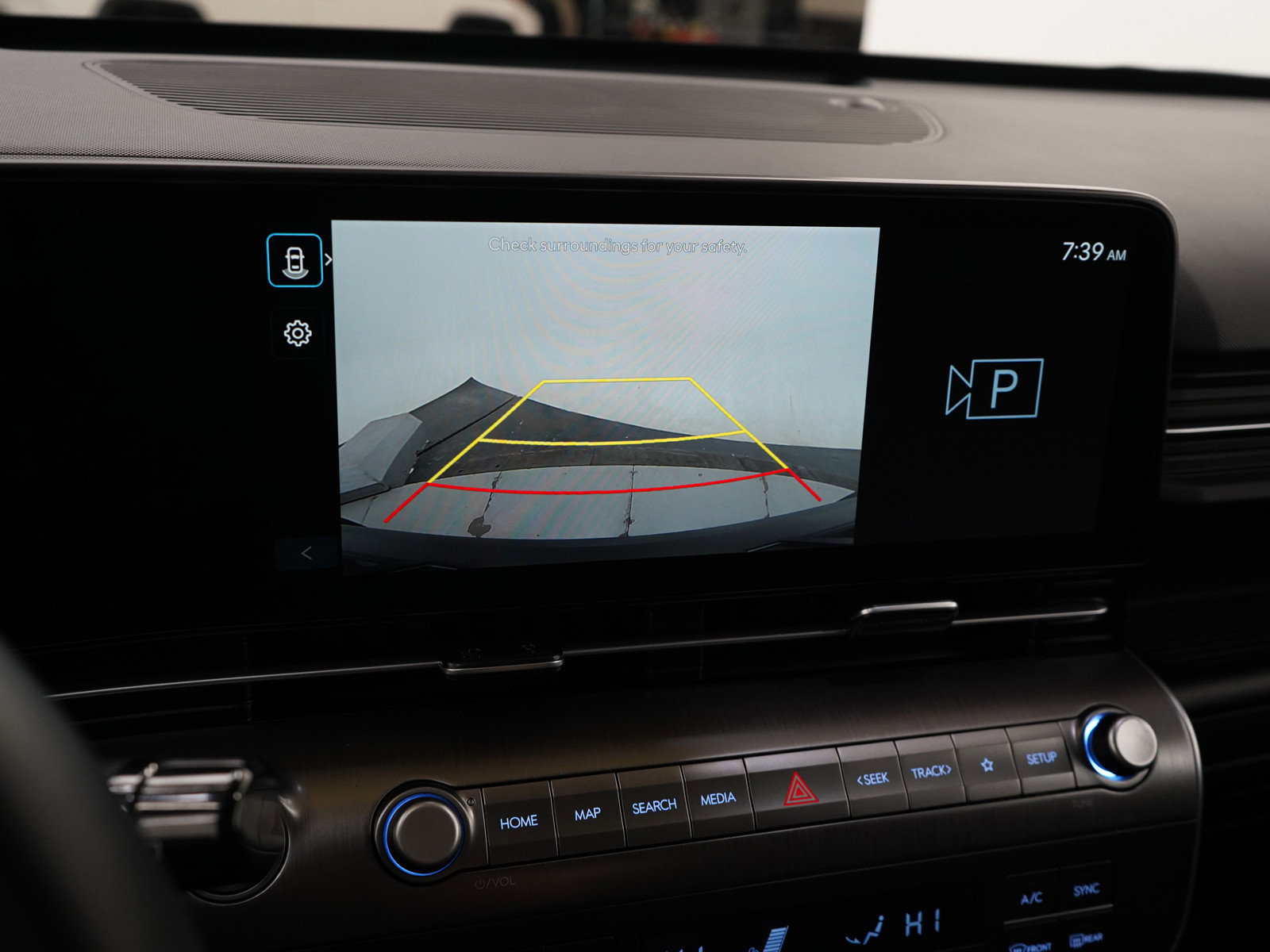 2025 Hyundai Kona SEL photo 20
