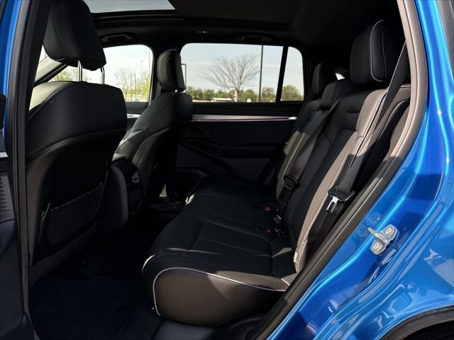 2025 Jeep Wagoneer S Limited photo 17