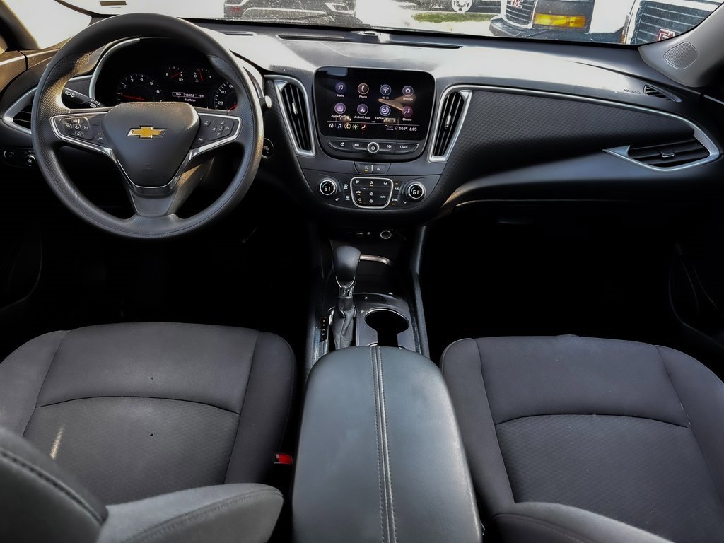 2023 Chevrolet Malibu 1LT photo 6