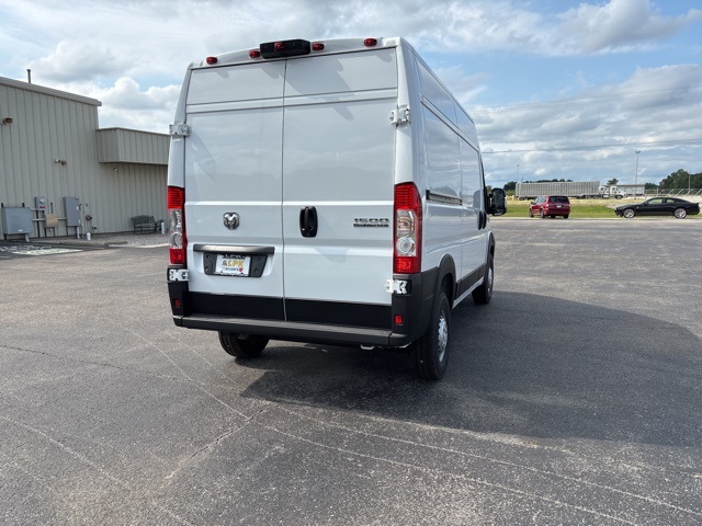 2025 Ram ProMaster 1500 Tradesman High Roof photo 3