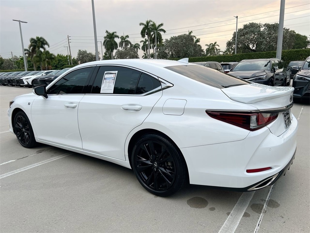 2023 Lexus ES 350 F SPORT photo 5