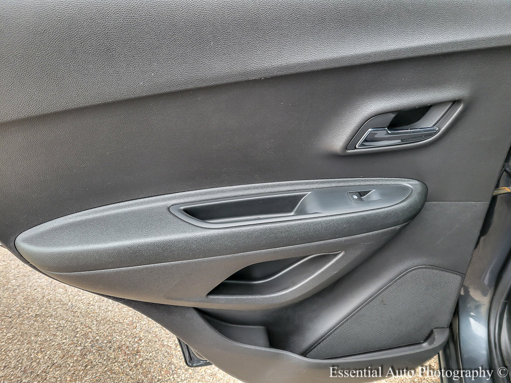 2016 CHEVROLET TRAX - Image 17