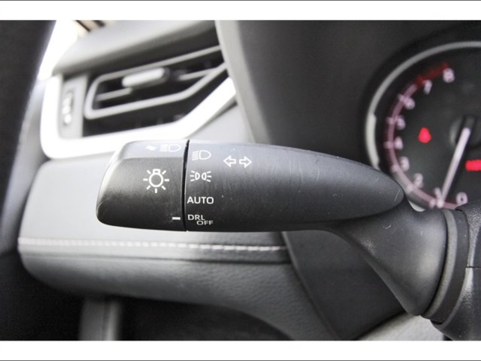 2024 Toyota RAV4 XLE Silver at Robbins Nissan