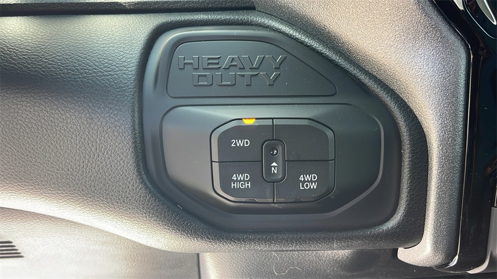 2025 Ram 2500 Tradesman photo 17